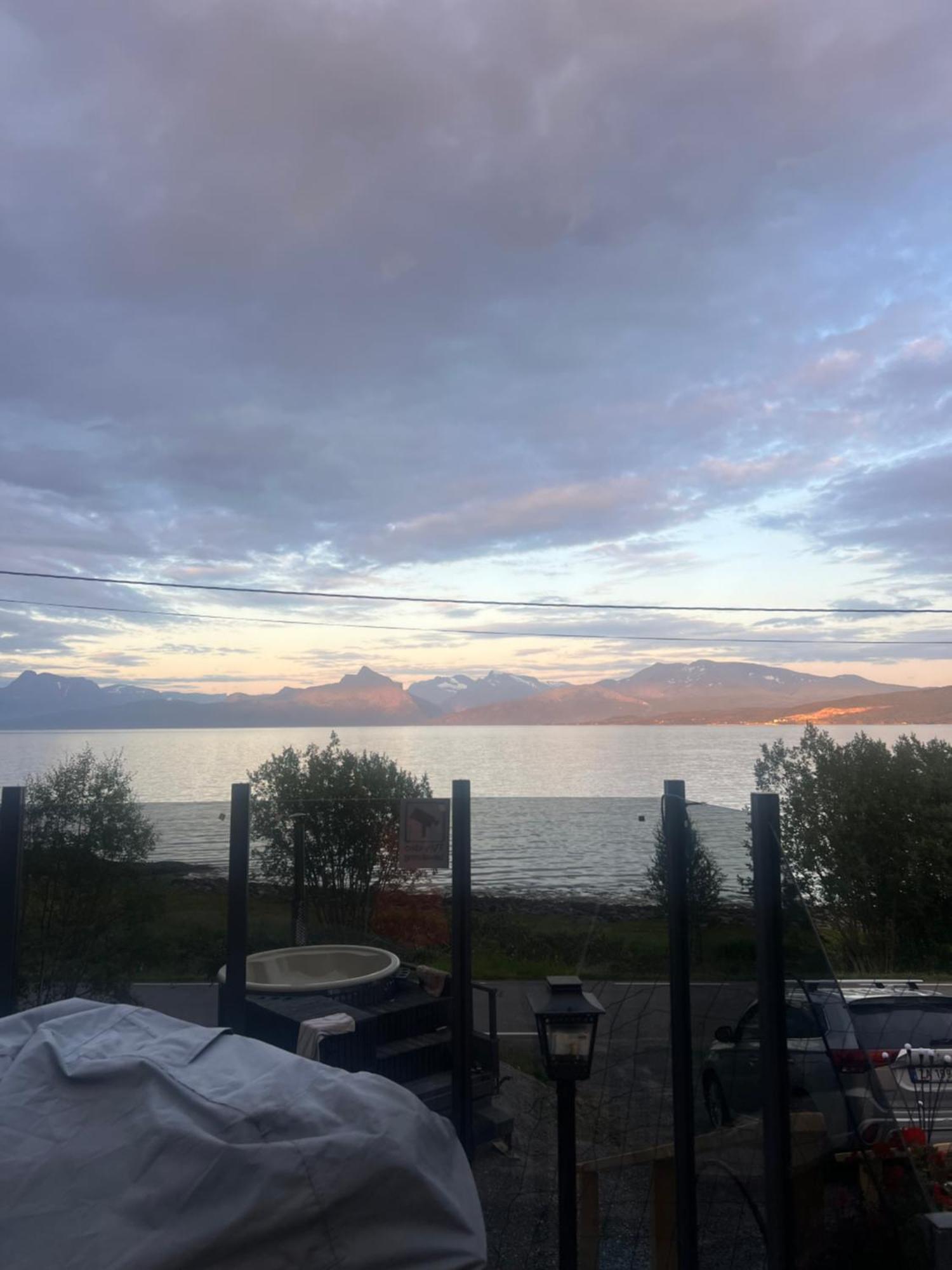 Hotel Evenes Artic Glamping Evenesmarkja Exterior foto